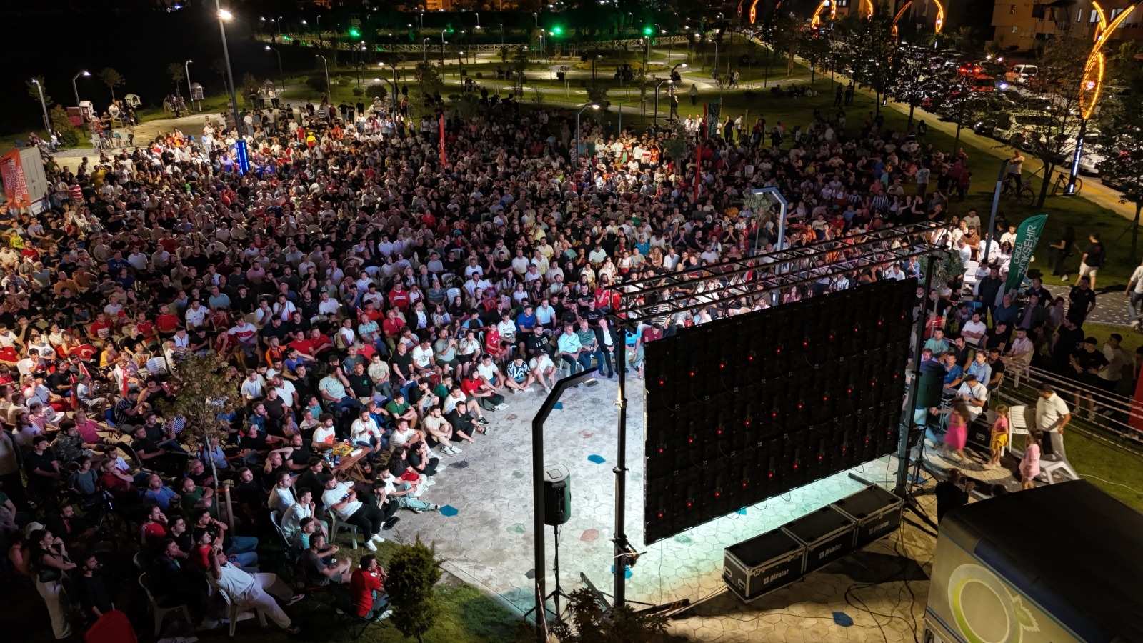 ORDULULAR KEYİF VE GURURU BİR ARADA YAŞIYOR
